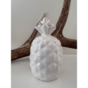 Elegant White Ceramic Pineapple Figurine Glossy Tropical Home Decor Accent 8"
